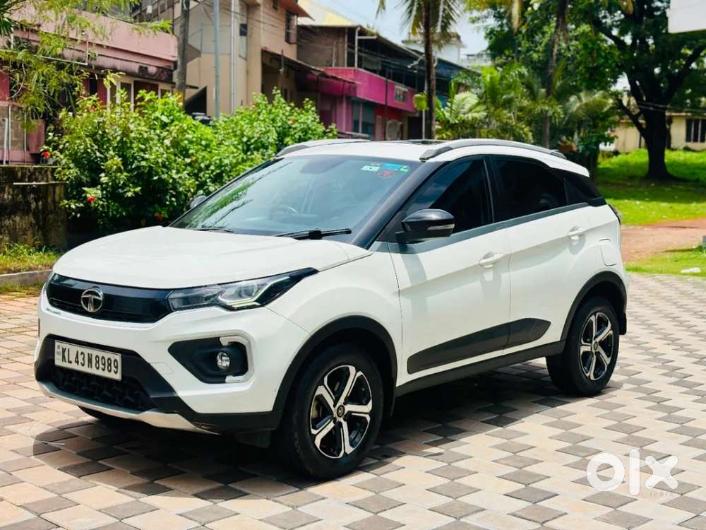 Tata Nexon Amt Xza Plus, 2021, Petrol