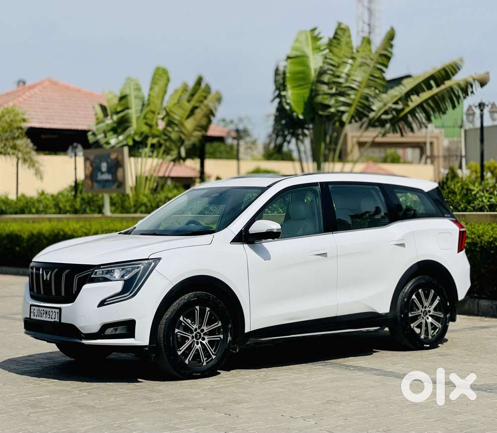 Mahindra Xuv700 2.2 Ax 7 Diesel Mt Luxury Pack Str, 2023, Diesel
