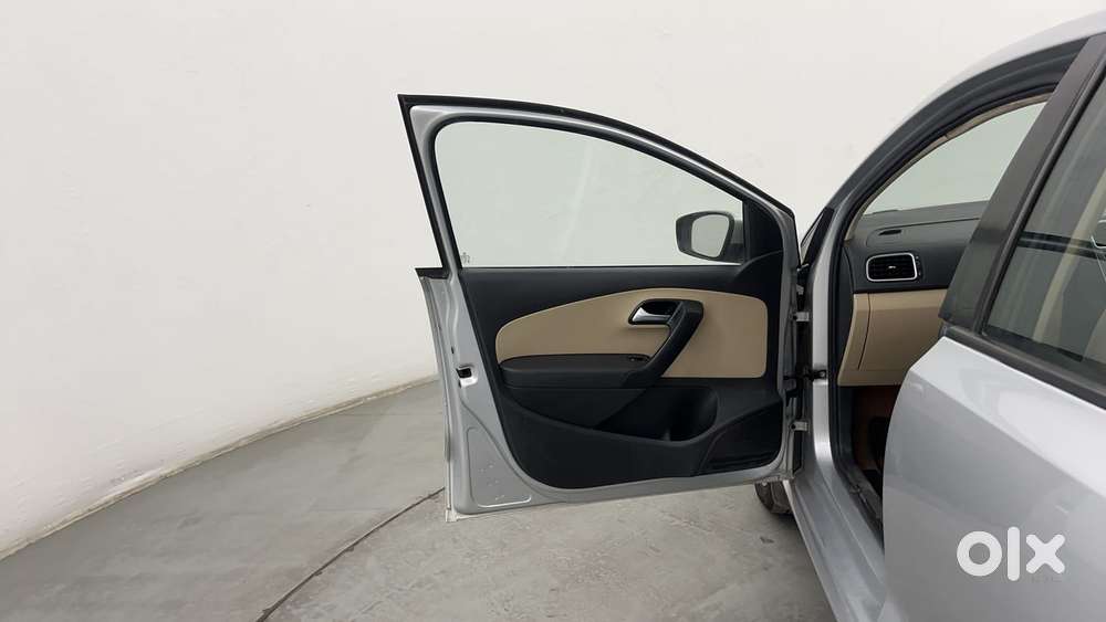Volkswagen Polo 2009-2013 Petrol Highline 1.2l, 2015, Petrol
