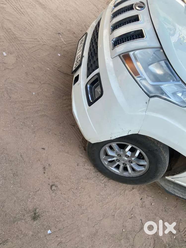 Mahindra Tuv 300 2016 Diesel 79000 Km Driven