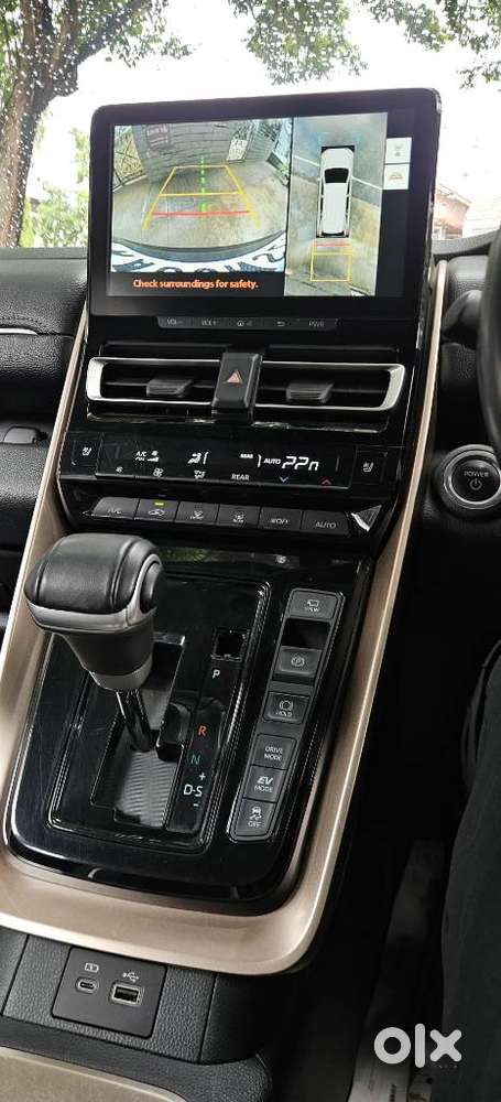 Maruti Suzuki Invicto Alpha Plus 7str, 2023, Petrol