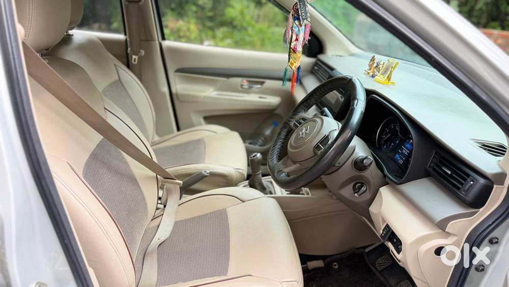 Maruti Suzuki Ertiga 1.5 Vxi, 2022, Petrol
