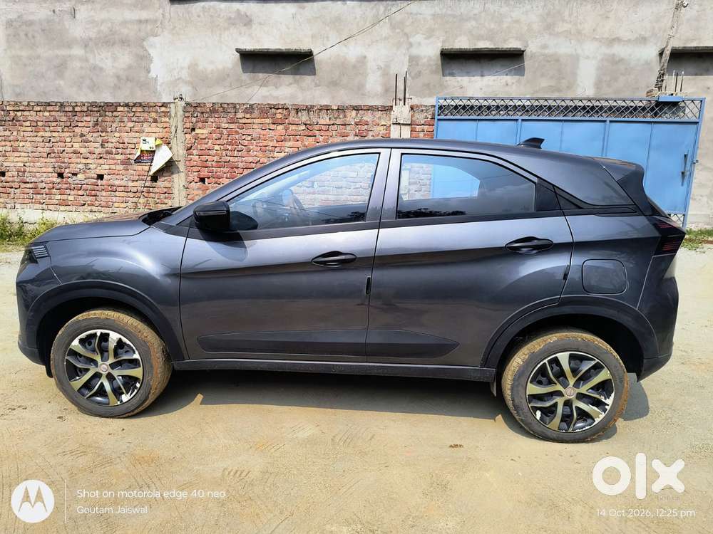 Tata Nexon Smart Plus S 1.2 Revotron Petrol 5 Mt, 2024, Petrol