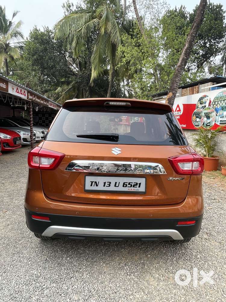 Maruti Suzuki Brezza 1.5 Zxi Plus Smart Hybrid, 2020, Petrol