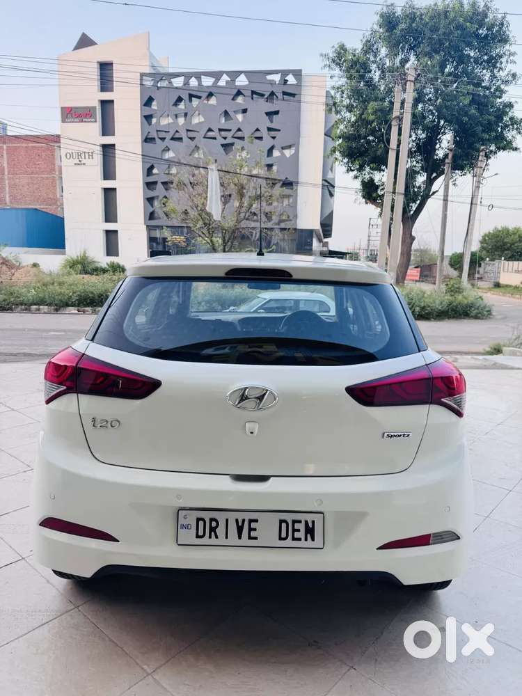 Hyundai Elite I20 [ ] 1.4 Sportz Crdi, 2016, Diesel