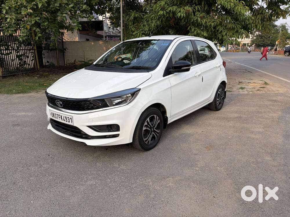 Tata Tiago 1.2 Revotron Xt (o), 2023, Petrol
