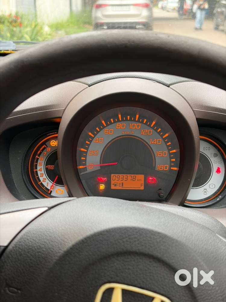Honda Brio Petrol 2012