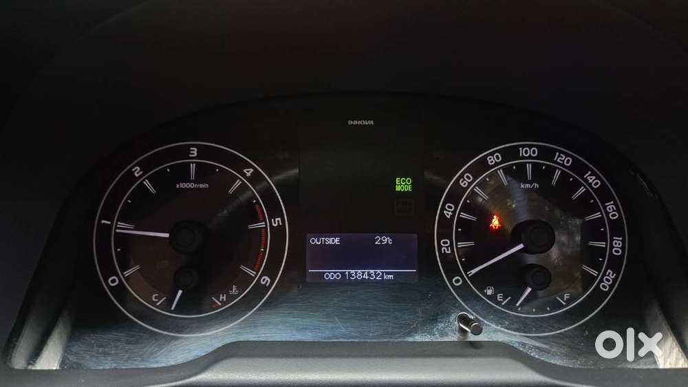 Toyota Innova Crysta 2.4 G Mt, 2016, Diesel