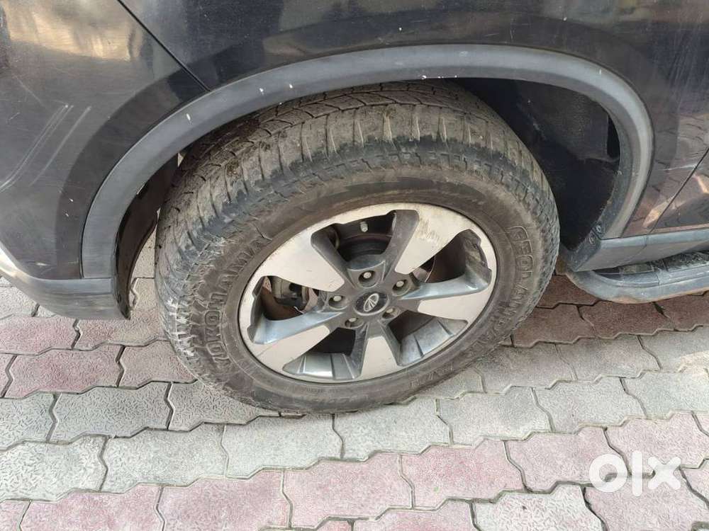 Mahindra Alturas G4 4wd At, 2019, Diesel