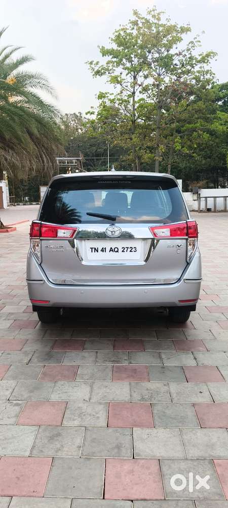 Toyota Innova Crysta 2.4 V, 2016, Diesel