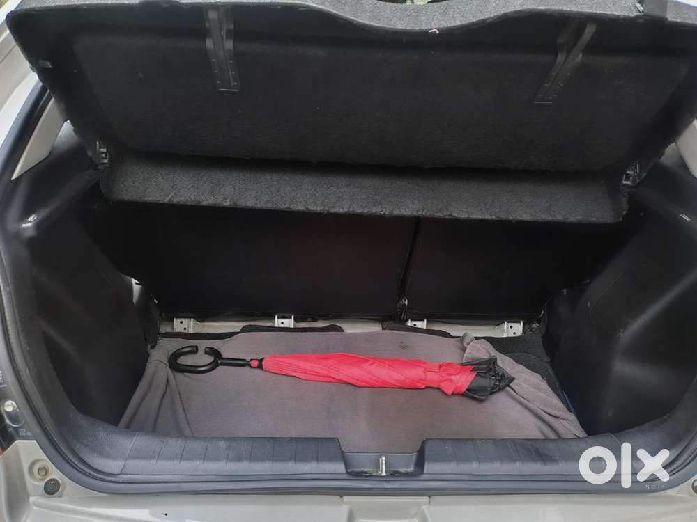 Maruti Suzuki Baleno Petrol 2017 For Urgent Sale (with Gps)