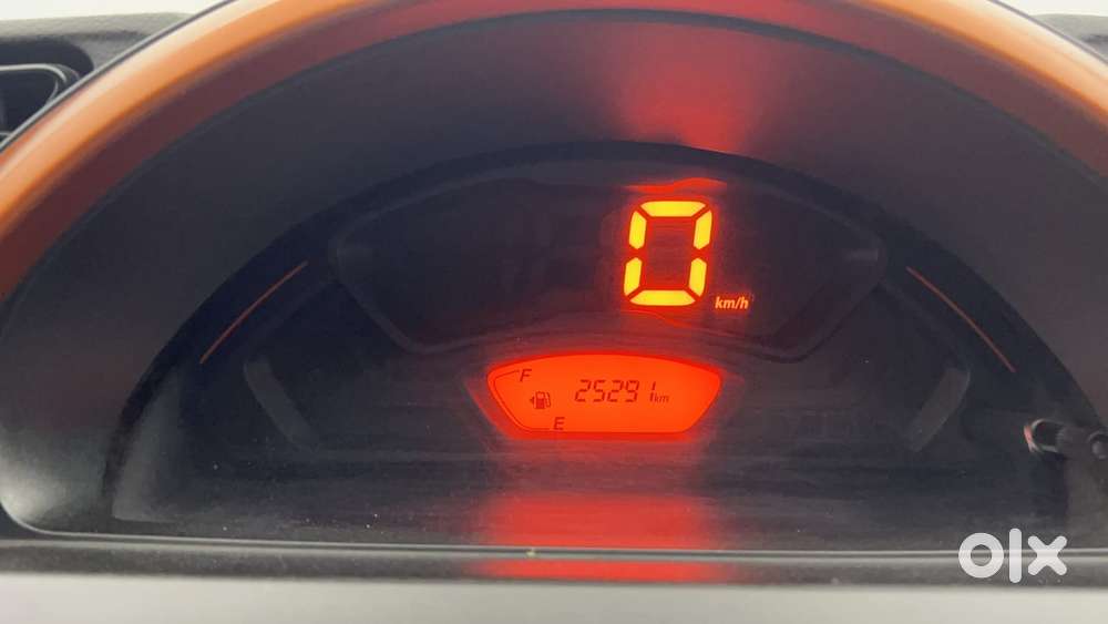 Maruti Suzuki S-presso Vxi, 2022, Petrol