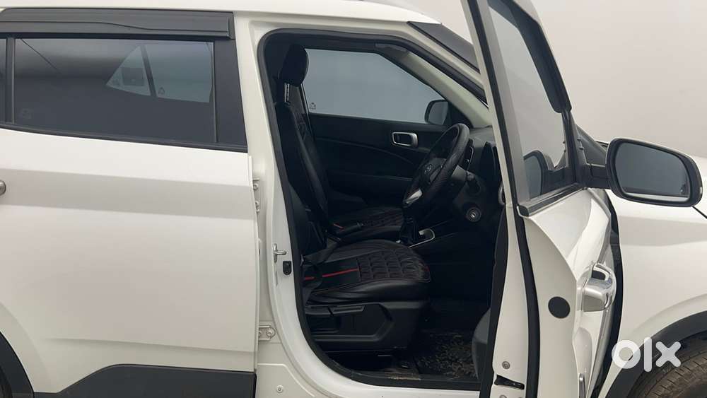 Hyundai Venue 1.2 S Plus, 2021, Petrol