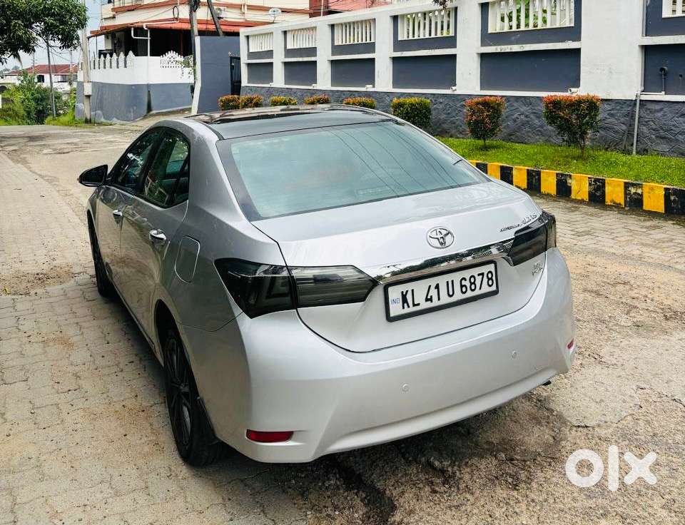 Toyota Corolla Altis Diesel 2015