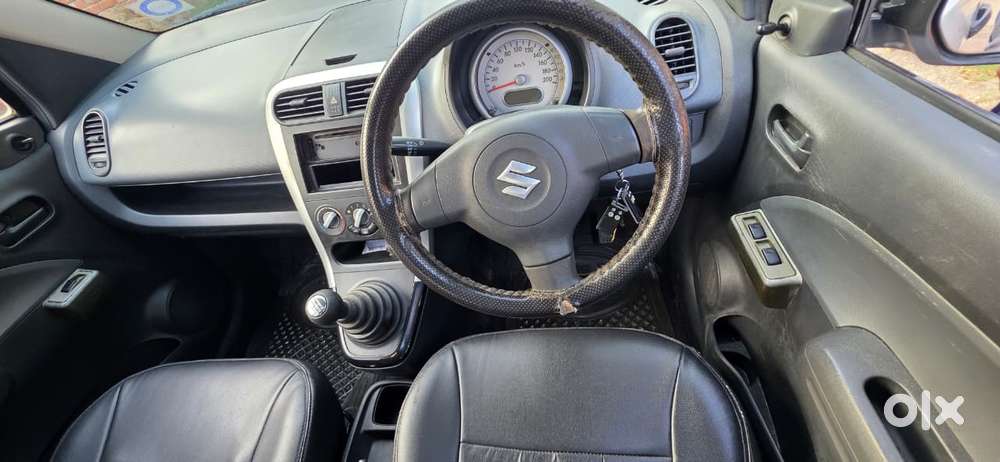 Maruti Suzuki Ritz Lxi, 2011, Petrol