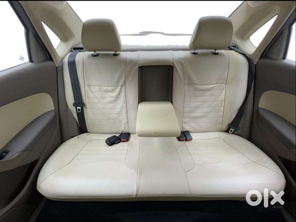 Skoda Rapid 1.6 Mpi Elegance, 2014, Petrol