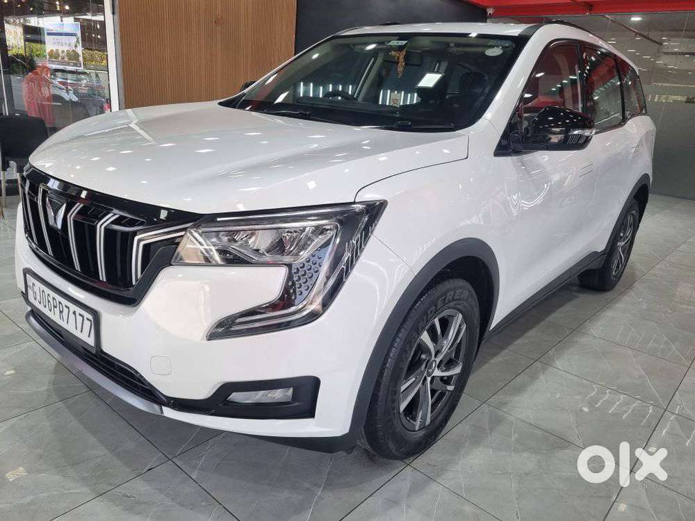 Mahindra Xuv700 2.2 Ax 3 Diesel At 5 Str, 2023, Diesel