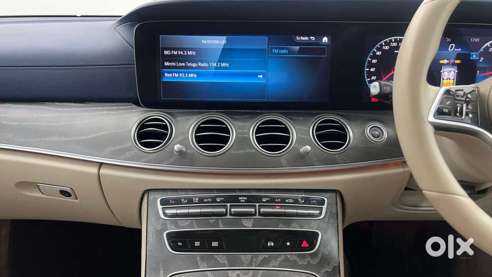 Mercedes-benz E-class Exclusive E 200, 2022, Petrol