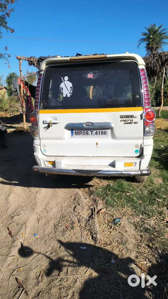 Mahindra Scorpio Diesel Automatic 16 Year
