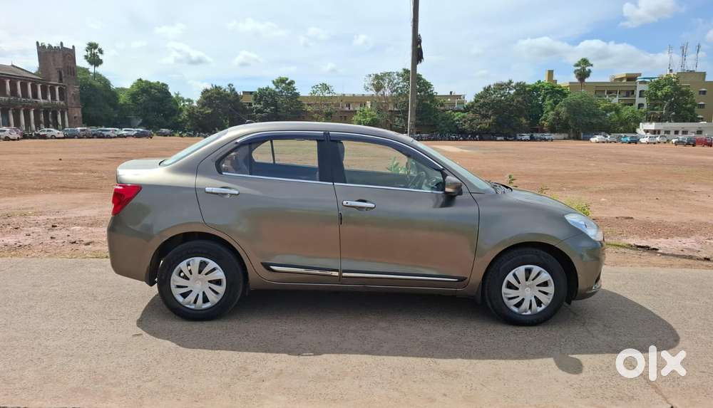 Maruti Suzuki Swift Dzire Vxi, 2023, Cng & Hybrids