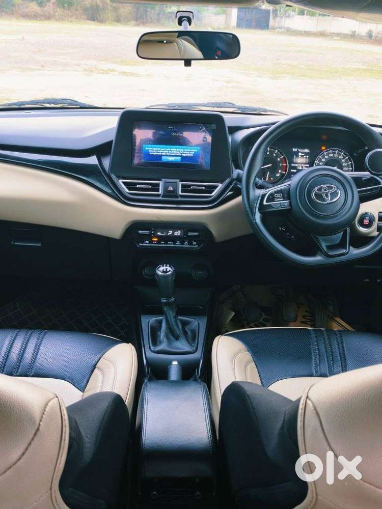 Toyota Glanza G(mt) Sg, 2023, Petrol