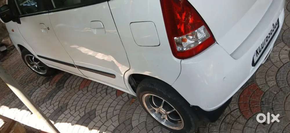 Zen Estilo 2011 With Reverse Camera Vxi