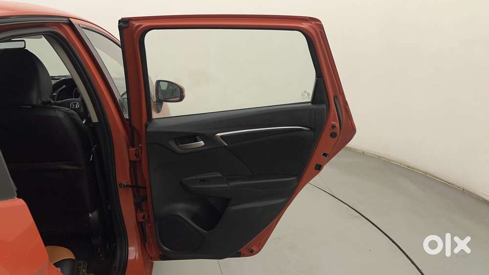 Honda Jazz [2020-2023] 1.2 Vx I-vtec Mt, 2015, Petrol