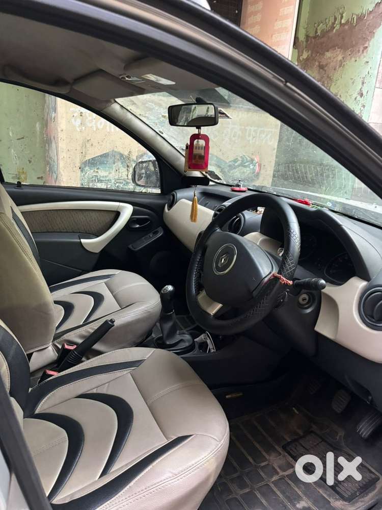 Renault Duster Petrol  2013