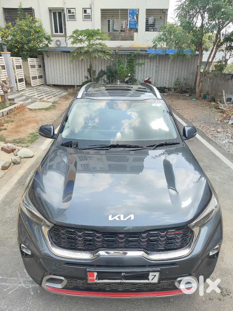 Kia Sonet G.t Line 1.5 Engine 2022 Diesel Automatic Sunroof 6 Airbags
