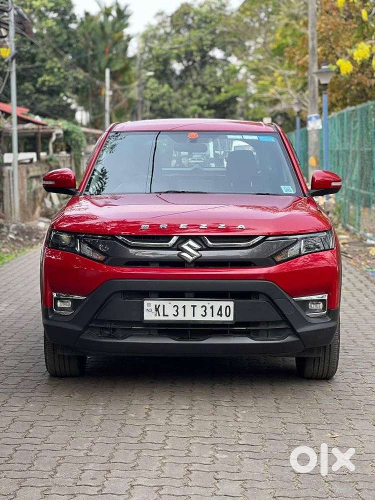 Maruti Suzuki Brezza 1.5 Lxi Smart Hybrid, 2024, Petrol