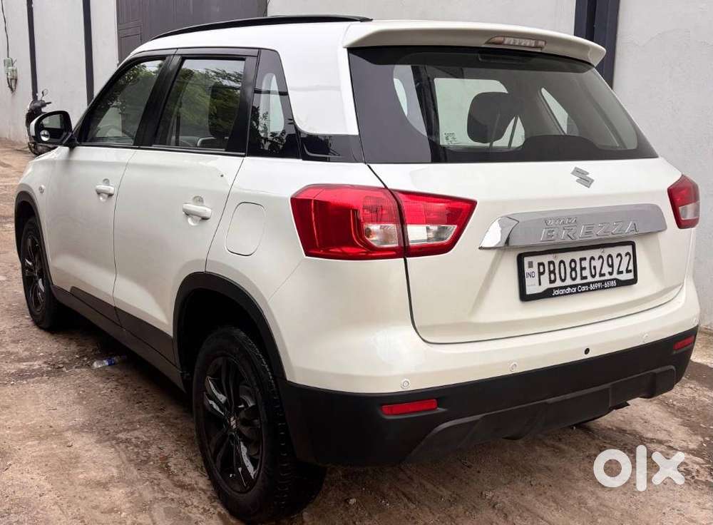 Maruti Suzuki Brezza, 2019, Petrol