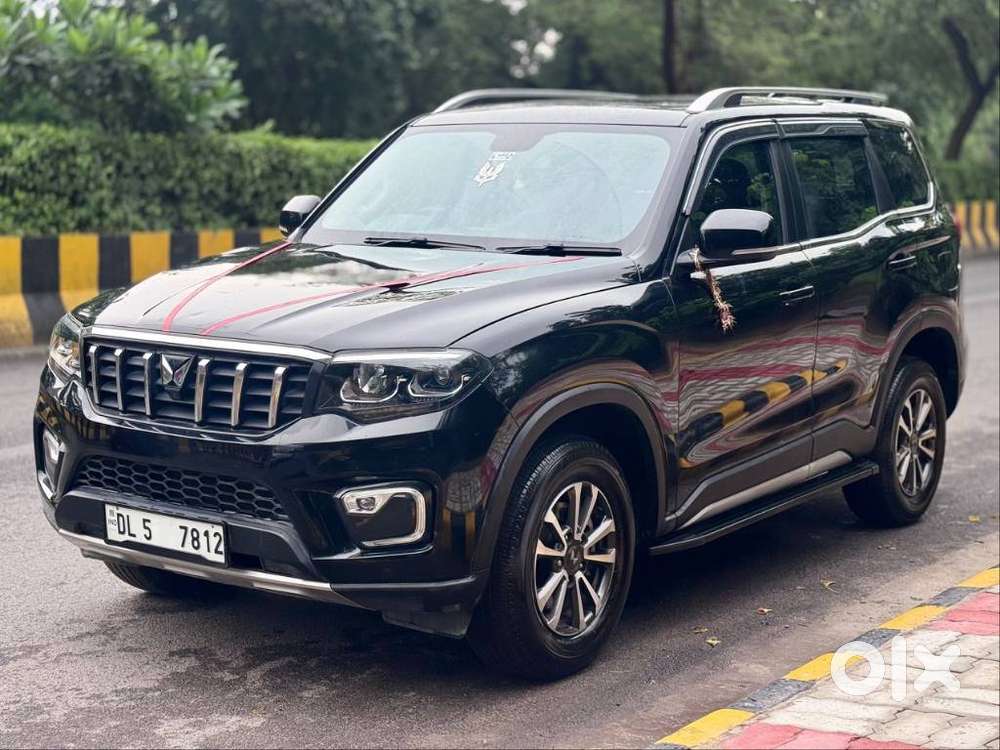 Mahindra Scorpio-n 2.0 Z8 Petrol Mt 7 Str, 2026, Petrol