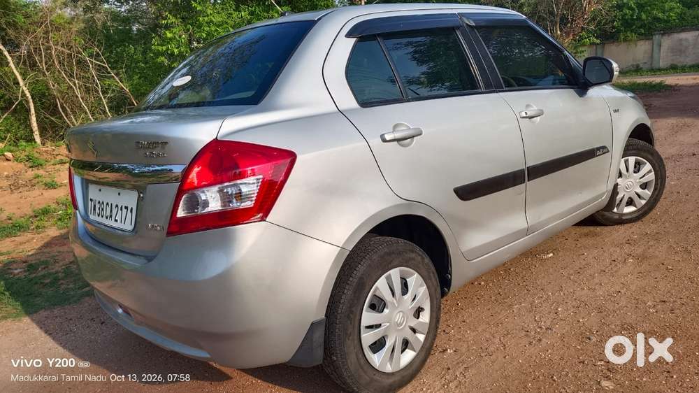 Maruti Suzuki Swift Dzire 1.2 Vxi Bsiv, 2015, Petrol