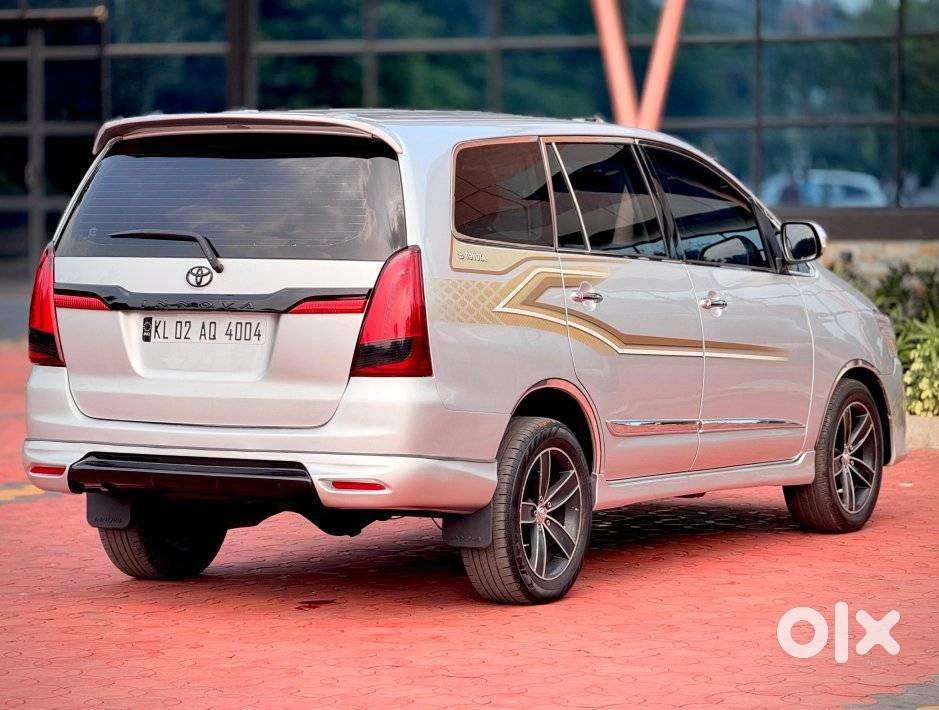 Toyota Innova 2.5 Vx 7 Str Bs-iii, 2013, Diesel