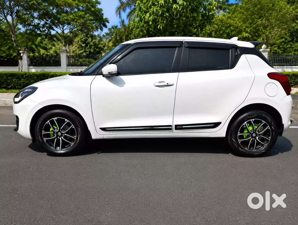 Maruti Suzuki Swift Zxi Plus 2020 Petrol 26,500 Km Driven