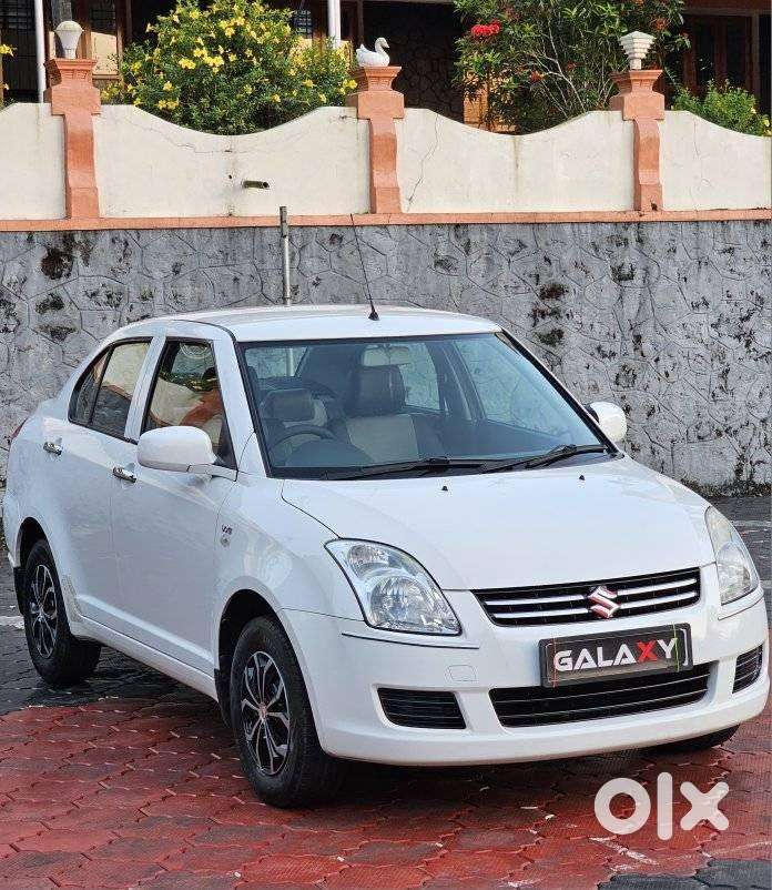 Maruti Suzuki Swift Dzire 1.2 Lxi Bsiv, 2012, Petrol