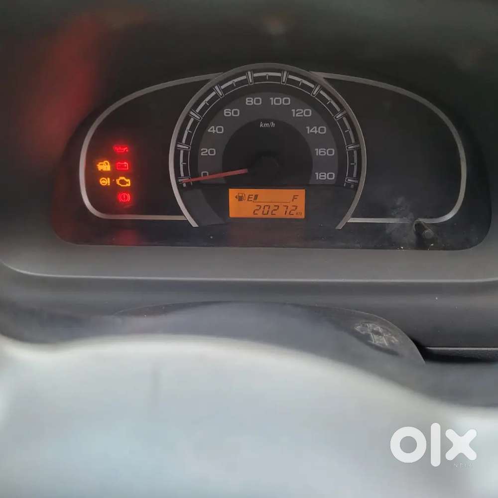 Selling My Alto 800 Lxi - Just Above 20k Kms Driven Mp04 Registration