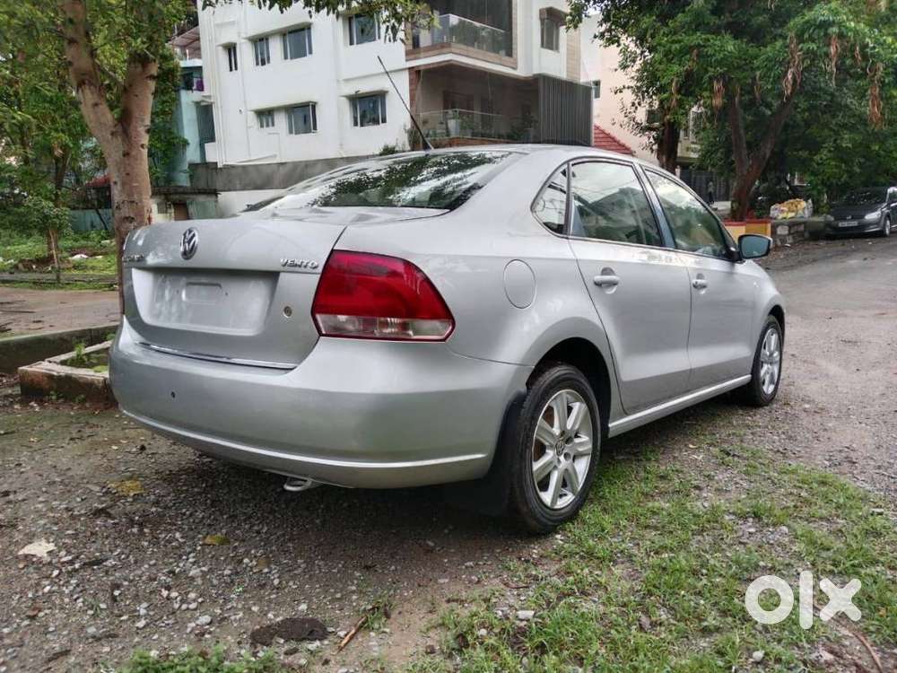 Volkswagen Vento 2010-2013 Petrol Highline, 2012, Petrol