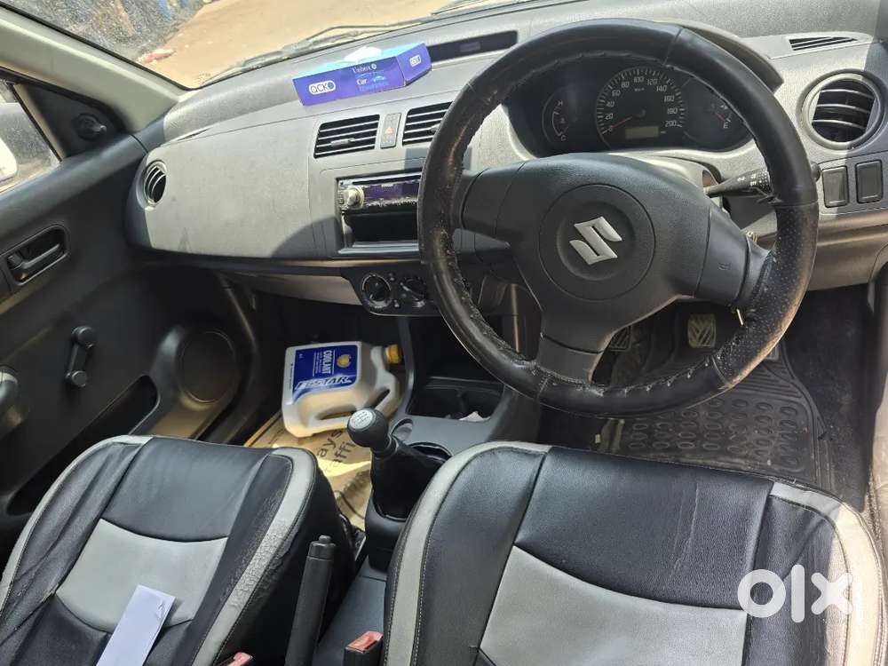 Maruti Suzuki Dzire 2011 Petrol