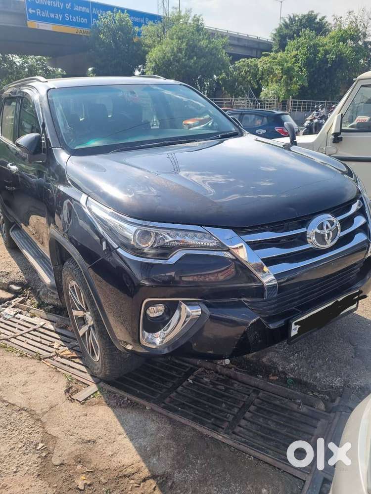 Toyota Fortuner 2020 Diesel 42000 Km Driven