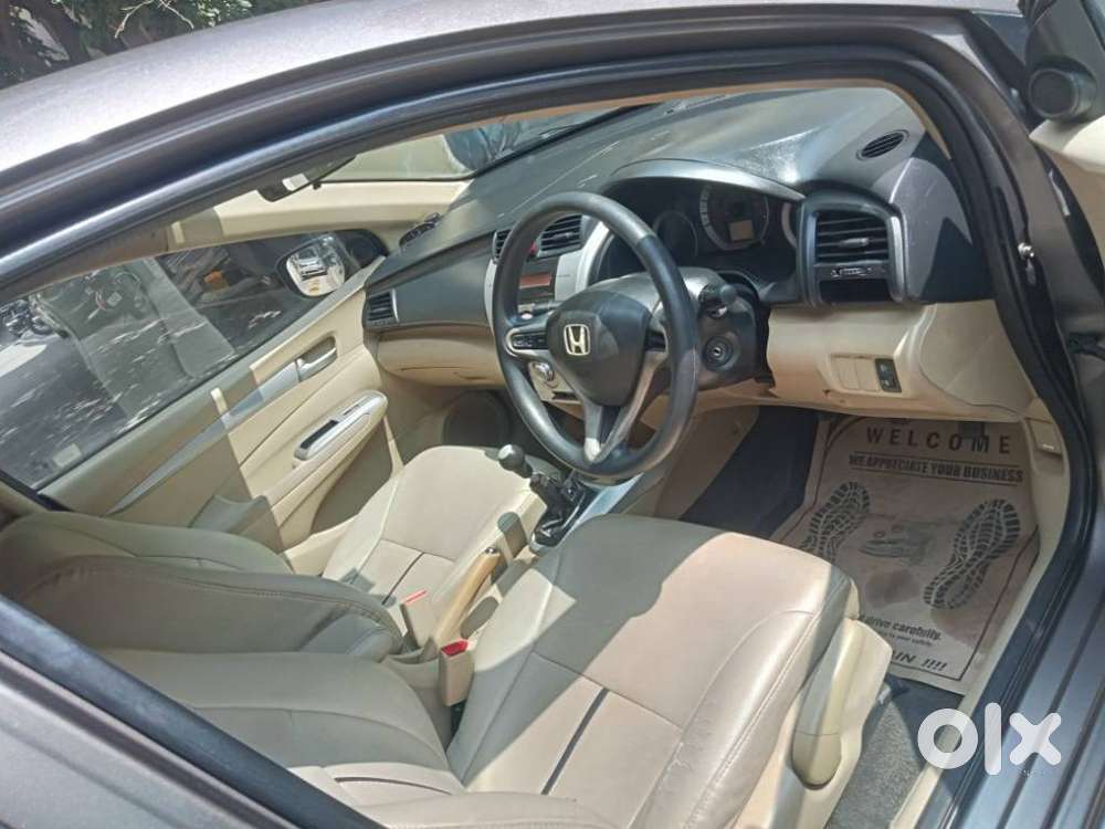 Honda City 1.5 E Mt, 2011, Petrol