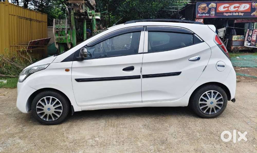 Hyundai Eon Magna +, 2013, Petrol
