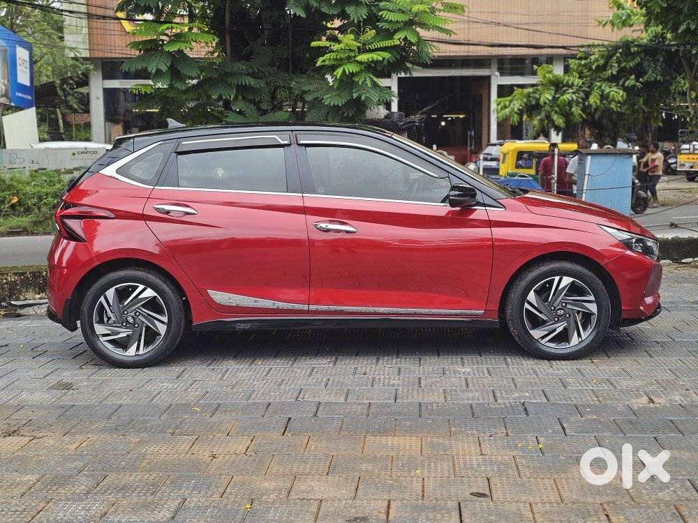 Hyundai I20 Asta (o) 1.2 Mt, 2021, Petrol