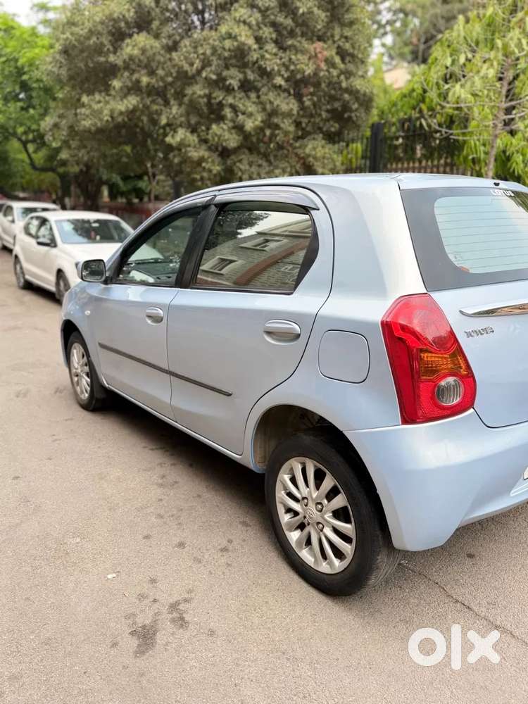 Toyota Etios Liva 1.2 Vx, 2011, Petrol