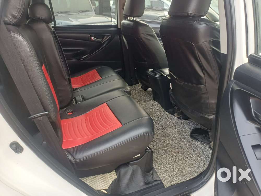 Toyota Innova Crysta 2.4 Gx Limited Edition 8 Str, 2018, Diesel
