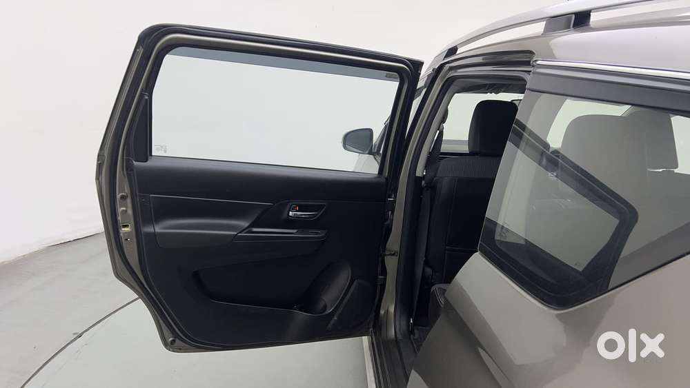 Maruti Suzuki Xl6 1.5 Zeta Mt, 2022, Petrol