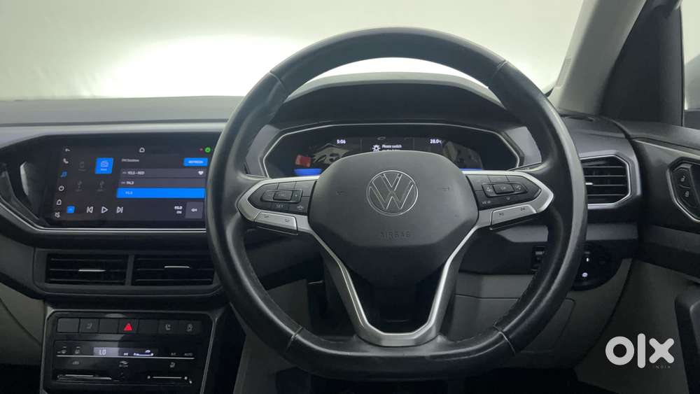 Volkswagen Taigun Topline 1.0 Tsi At (electric Seats), 2022, Petrol