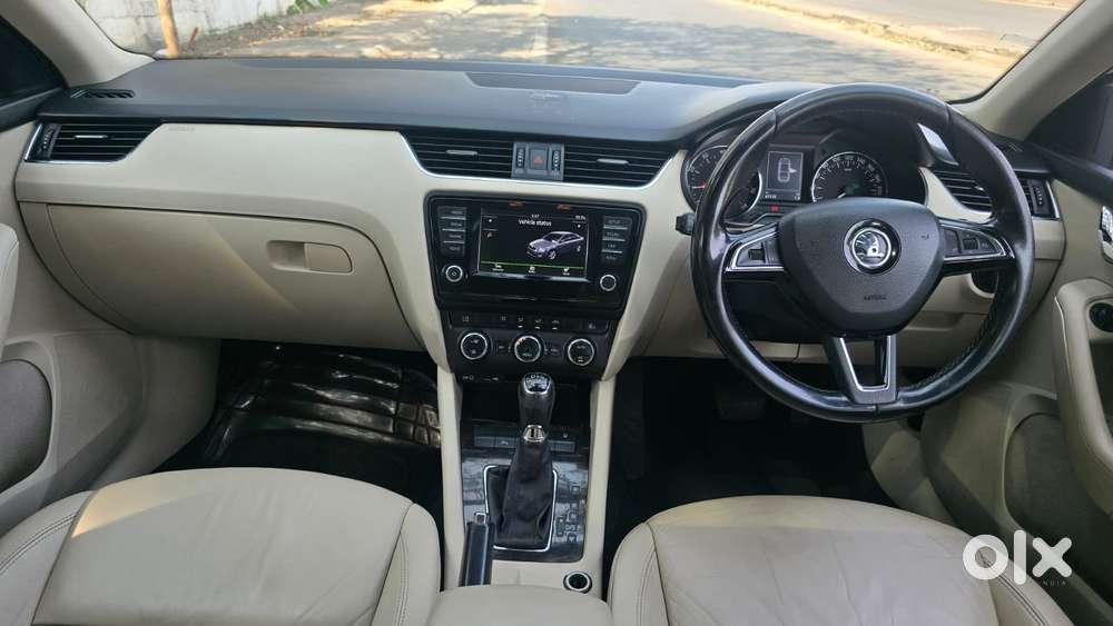 Skoda Octavia 1.8 Tsi Style Plus At, 2016, Petrol