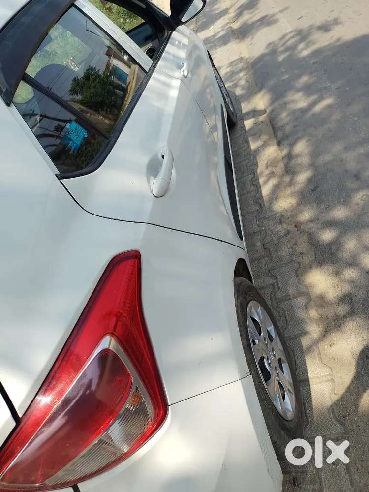 Hyundai Grand I10 2016 Petrol 64000 Km Driven