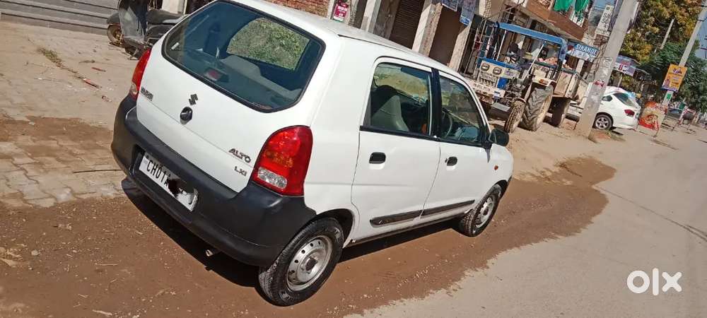 Maruti Suzuki Alto 800 Lxi 2011